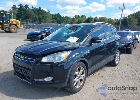 2016 Ford Escape Titanium из США, поврежденный, VIN 1FMCU0J91GUA53691
